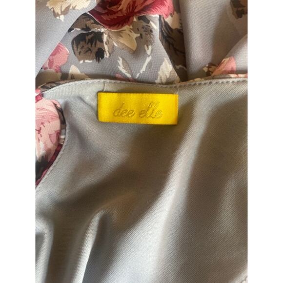 Dee Elle Size Small‎ Tunic Boho Dress Gray and Pink Floral with Bell Sleeves - Picture 6 of 6